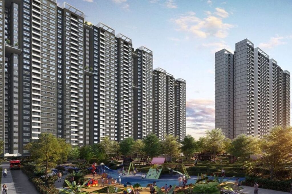 Nambiar District 25 Luxurious 2, 3 & 4 BHK Spaces.